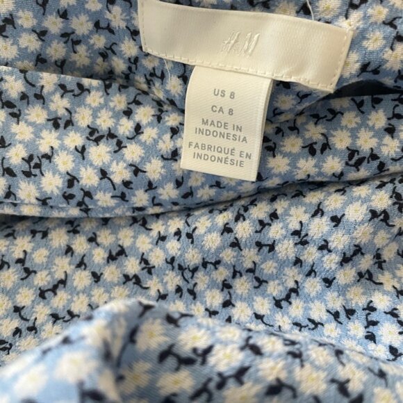 (3 for $60) H&M Floral Midi Skirt - Picture 3 of 3